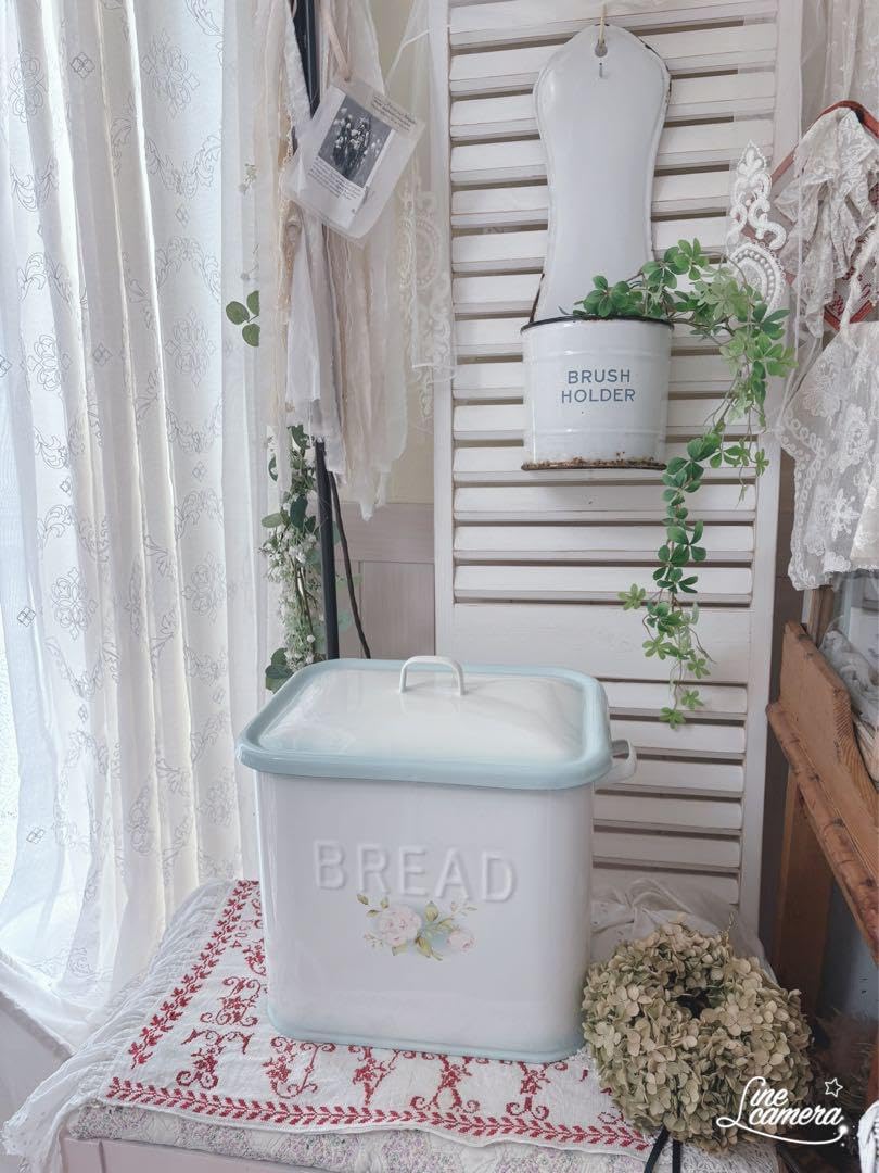 美品❣️イマン　ポワージュ　ブレッド缶　ブルー　希少❣️ イマン ポワージュ ブレッド缶 ブルー イマン ポワージュ ブレッド缶