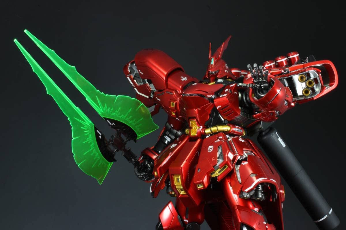 MG MSN-04 SAZABI Ver.Ka　塗装済み完成品 MG 1/100 MSN-04 サザビーVer.ka｜バンダイ ホビーサイト
