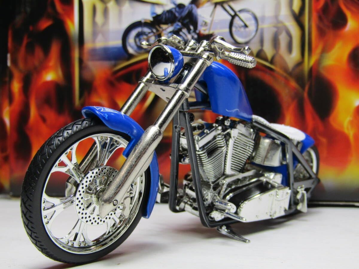 West coast Choppers 1/18 ウエストコーストチョッパーズ DOMINATOR ピンスト Jesse James