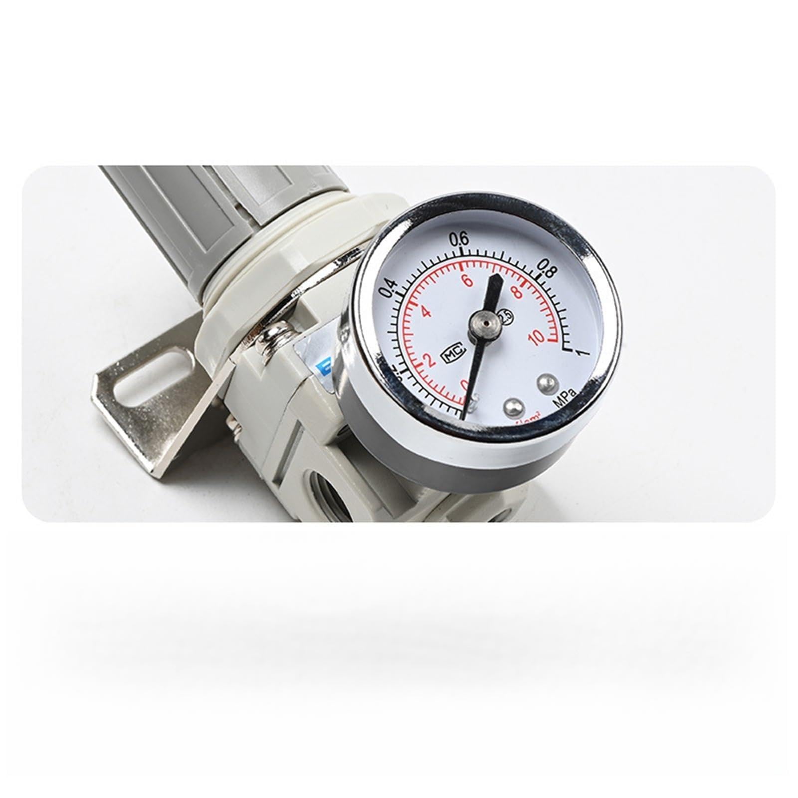 1Pcs pressure regulating valve pneumatic air pressure regulating valve AR2000-02 pressure reducing valve air compressor pressure regulating valve pressure regulating valve(AR3000-02)