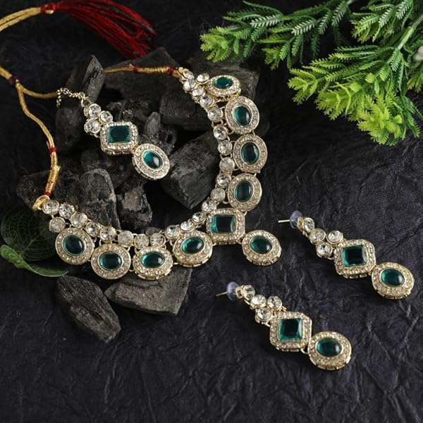 TANAIRA Green Color Stones Choker Necklace Earrings Maangtika Set For Women & Girls/Gold Color crystal Bridal Jewellery Set for Wedding |Birthday Gift for girls and women Anniversary Gift for Wife - Image 4