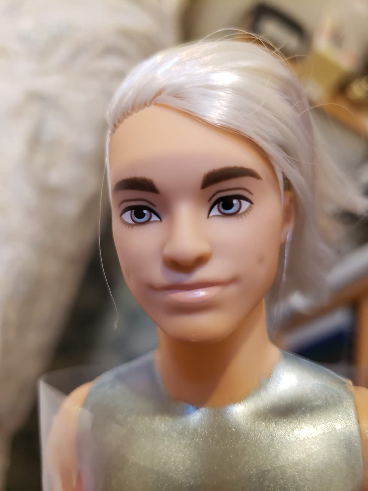 4/mo Finance Barbie Color Reveal Doll & Accessories, Neon TieDye