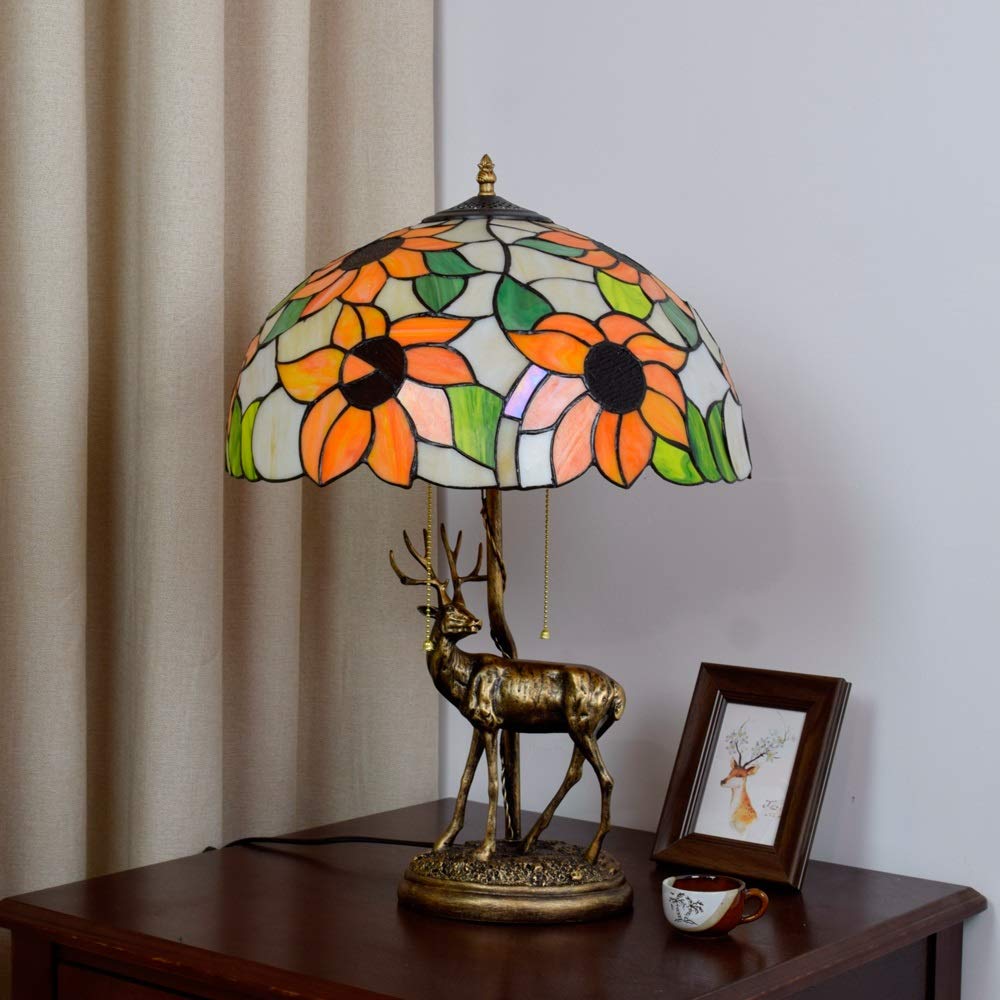 ステンドグラス鹿デザインランプ