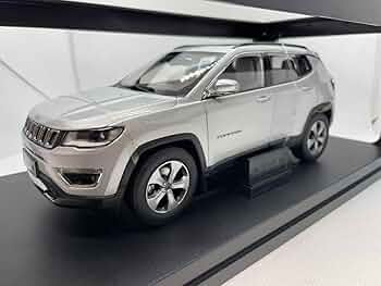 701-010 GAC FCA 1/18 ジープ コンパス JEEP シルバー Amazon.co.jp: GAC FCA 1/18 ジープ コンパス COMPASS シルバー
