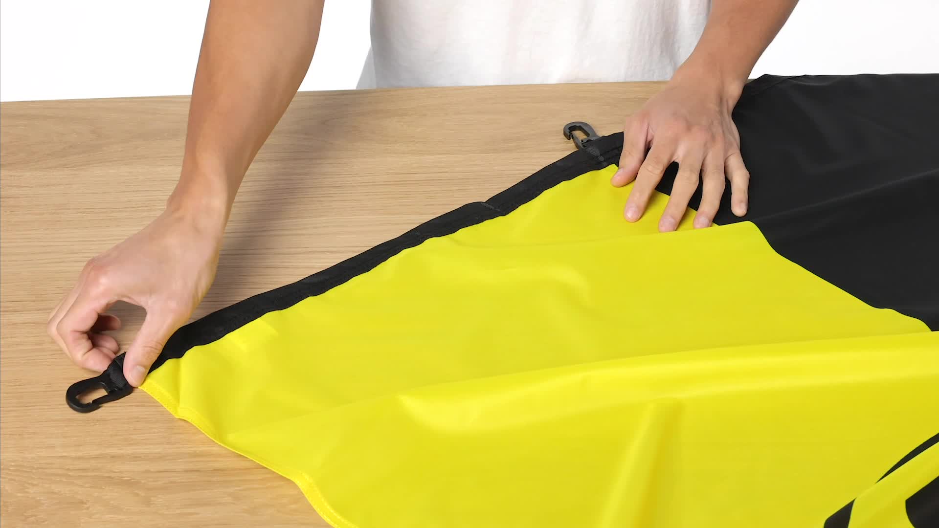 Borussia Dortmund,Hisser le drapeau en format portrait, noir-jaune, 150x400 Borussia Dortmund,Hisser le drapeau en format portrait, noir-jaune, 150x400