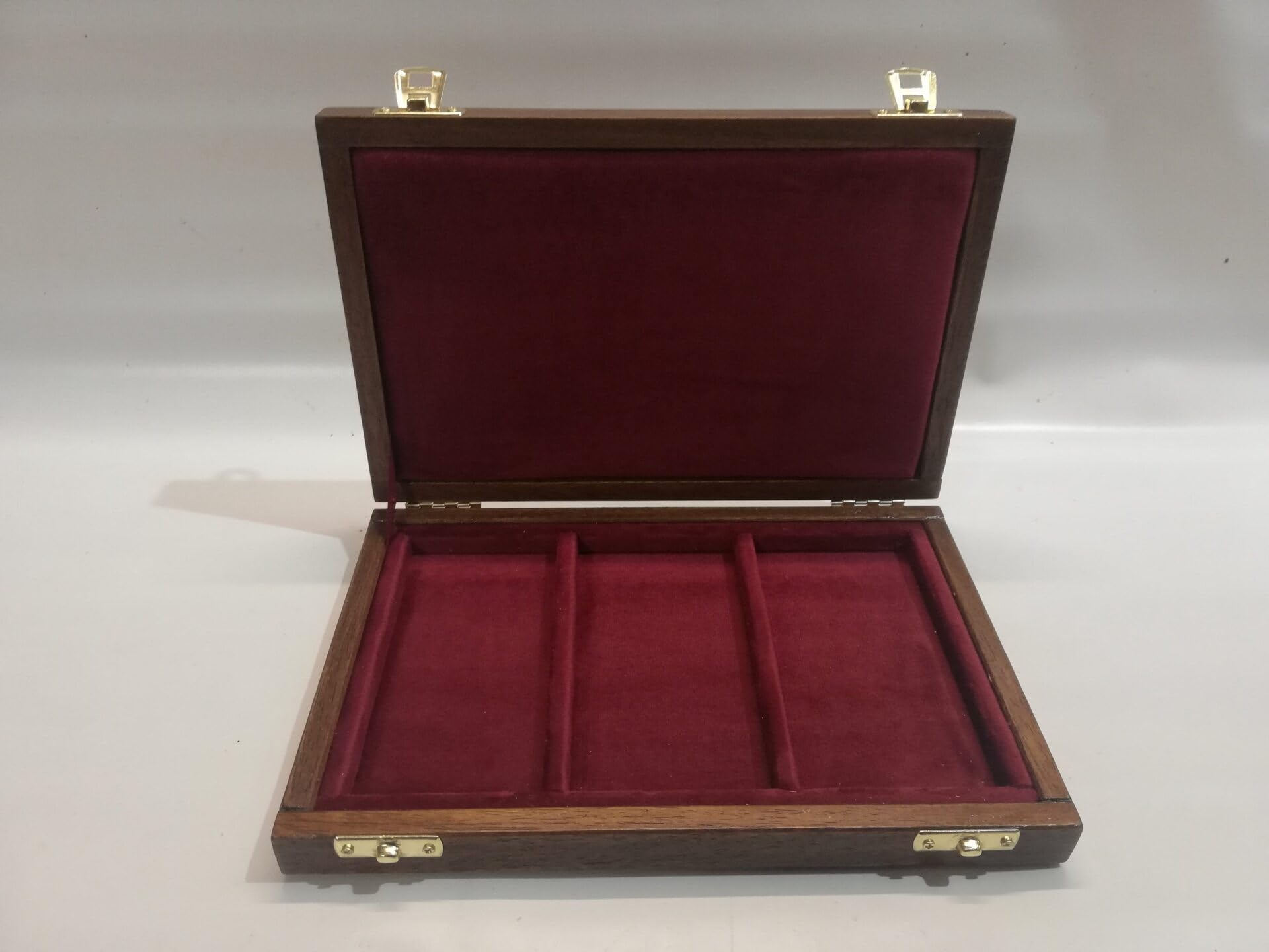 Coffret pour médailles avec Ruban, Bois Massif et Velours, 3 Compartiments, Fait Main en Italie – Rangement numismatique et Collection