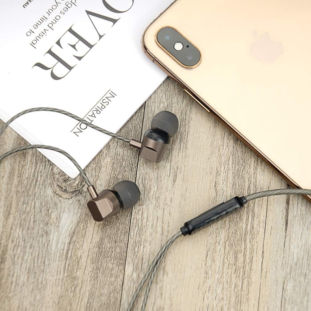 Earbuds, Wired, Soundproofed, Metal Headphones Into Earbass, Excellent Sound Quality, Compatible with Microphone Headphones for Ipone and Mainstream Android Phones