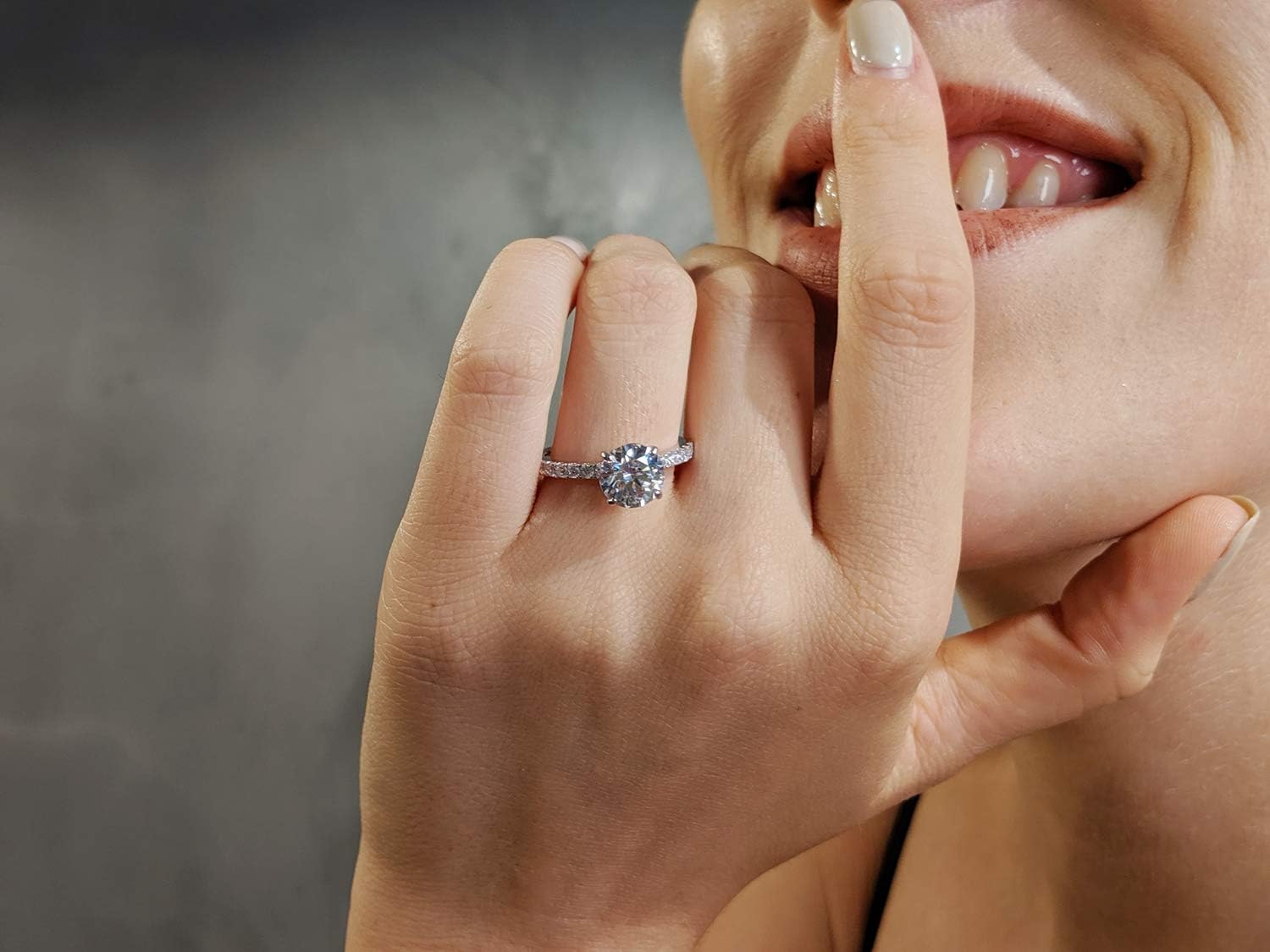 Precision Cut Zircon 2 Ct Round-cut Halo Bridal Ring 925 Silver Accented Brilliant Solitaire Engagement Ring - Image 6