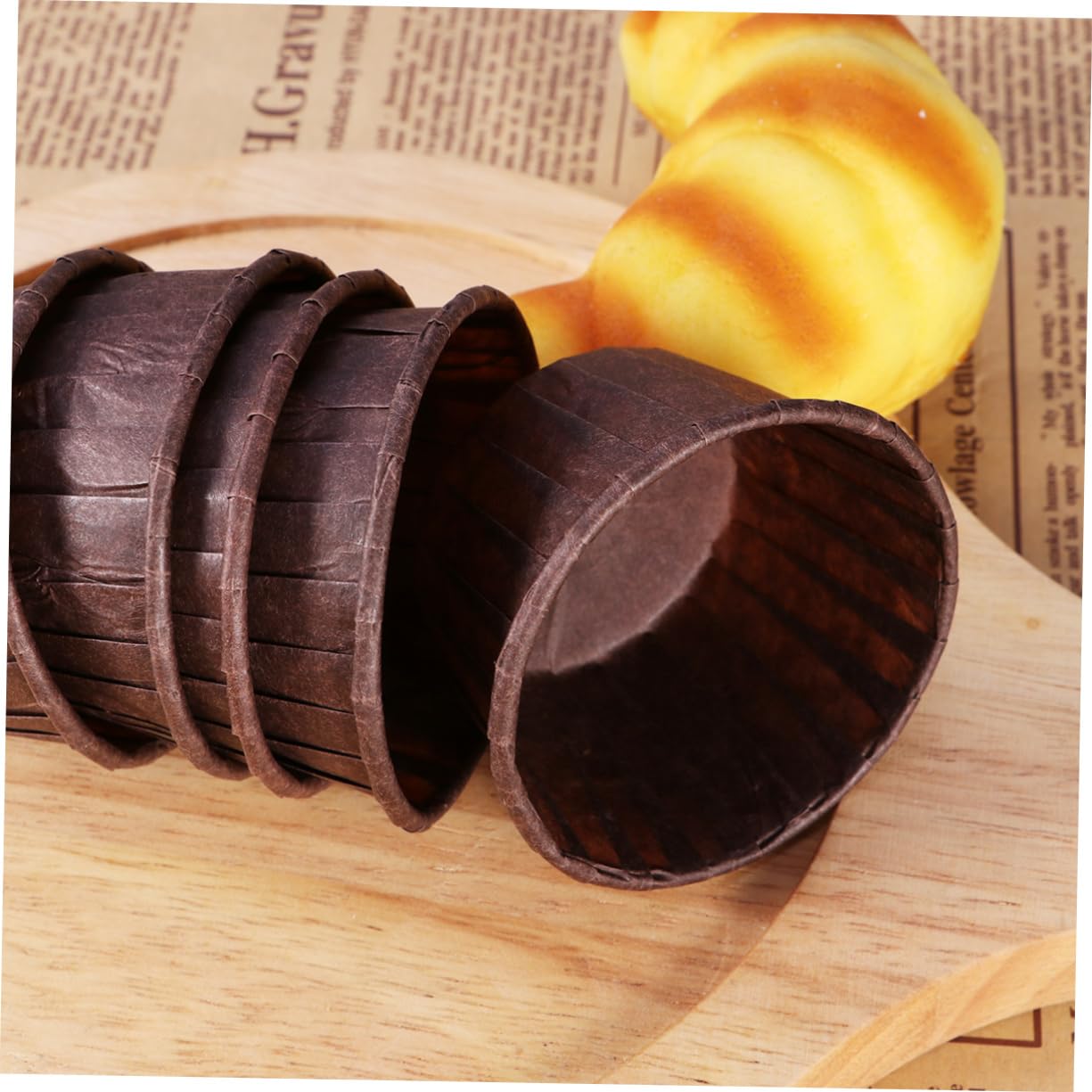 Ciieeo 300piezas Tazas De Papel Para Muffins y Antigrasa y No Adhesivas Para Hornear Postres Chocolate Para Fiestas y Eventos Chocolate