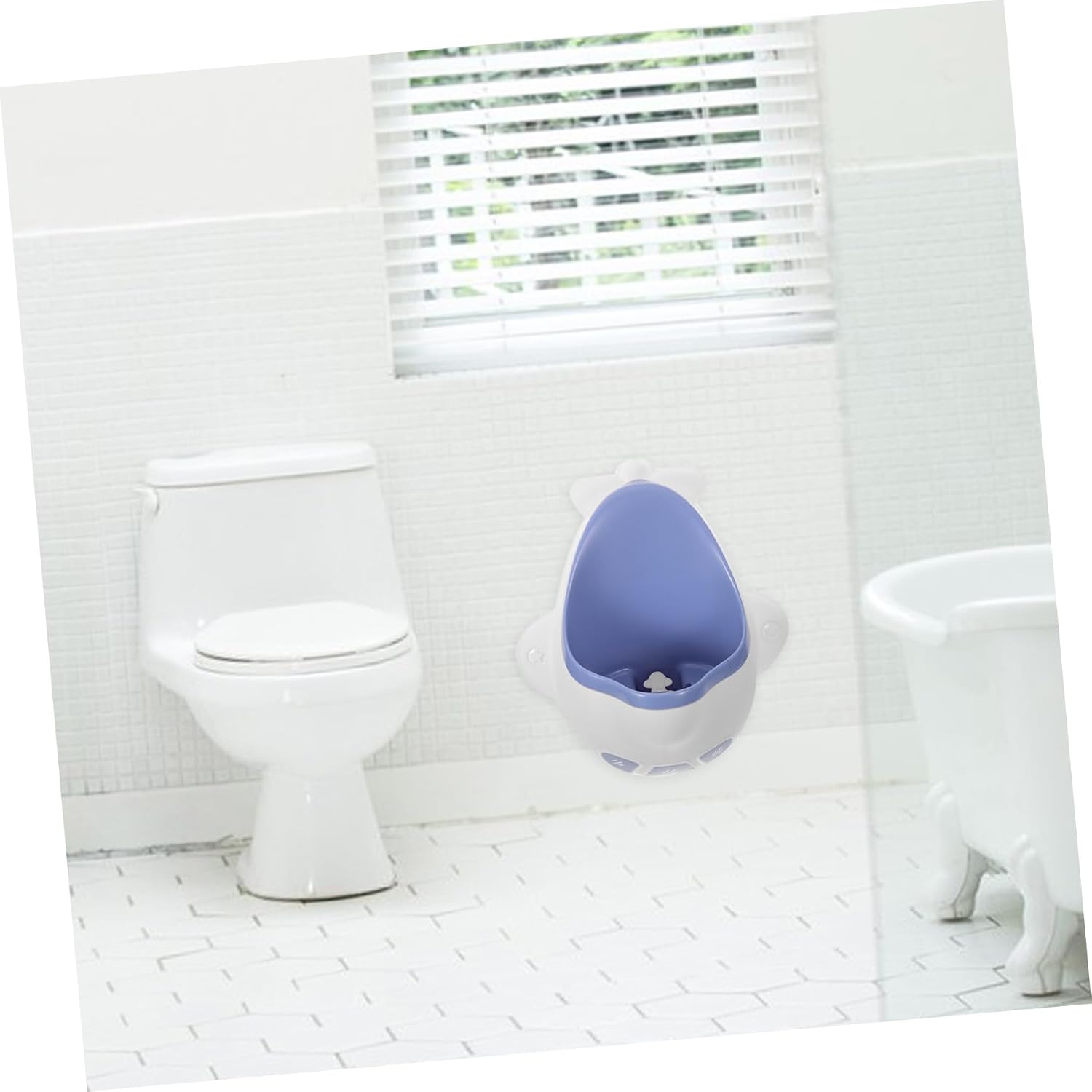 Boy Girl Wall-Mounted Potty Training Urinal Fun for Boys Easy to Clean Space-Saving Portable Girl Urinal for Home and Travel