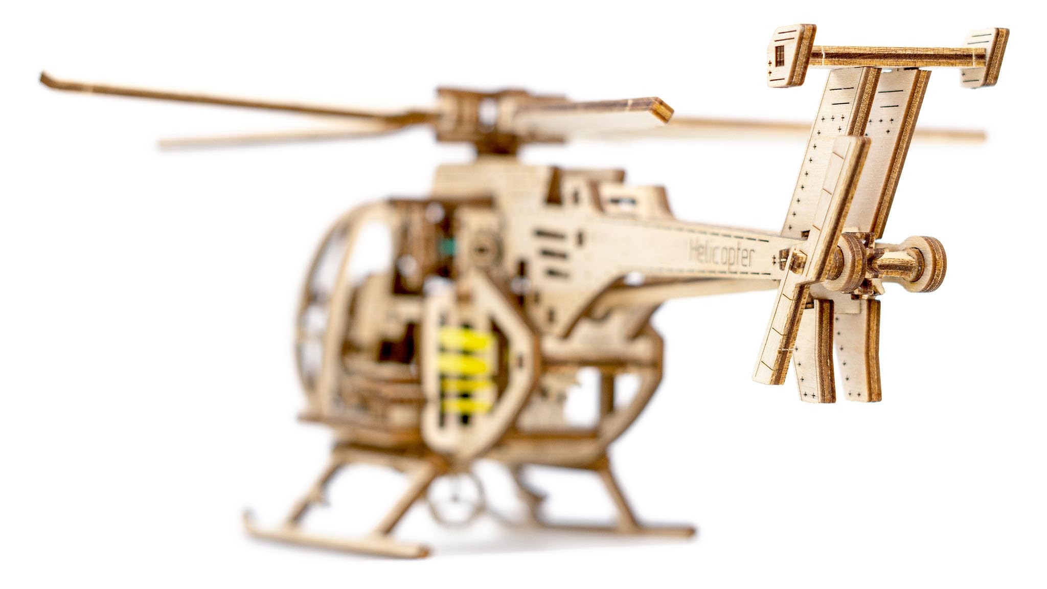 Revell Tiny Adventures Hélicoptère Maquette en bois échelle 1/30 avec moteur Pull Back & Go rotor 30 cm