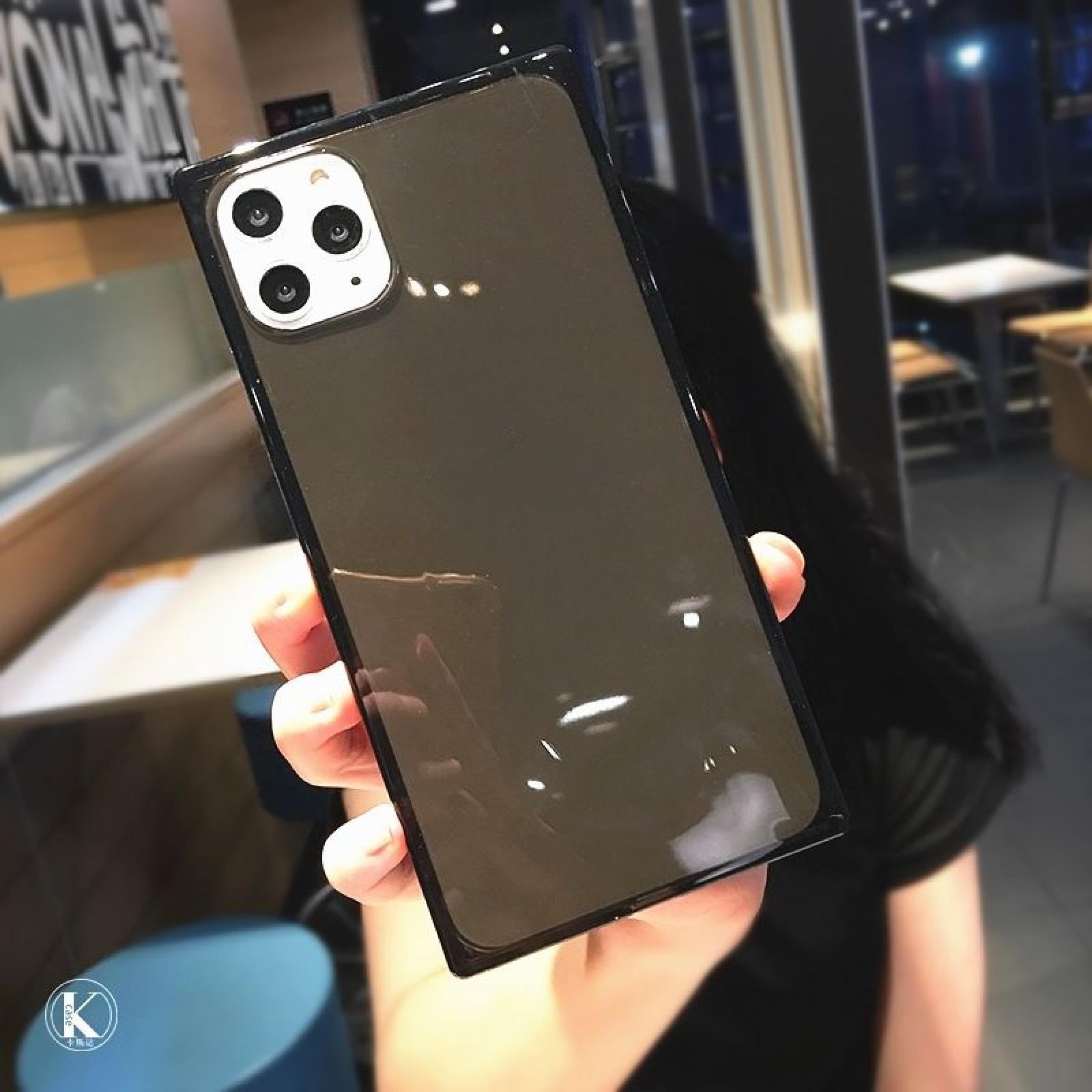 Coque de téléphone transparente de luxe avec contours noirs pour iPhone 11