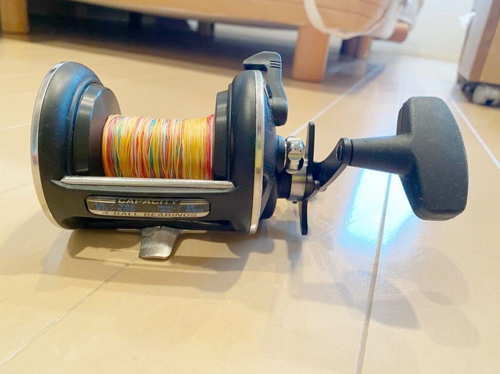 Amazon.co.jp: ペン PENN 555 両軸リール Made in USA 石鯛 クエ 磯