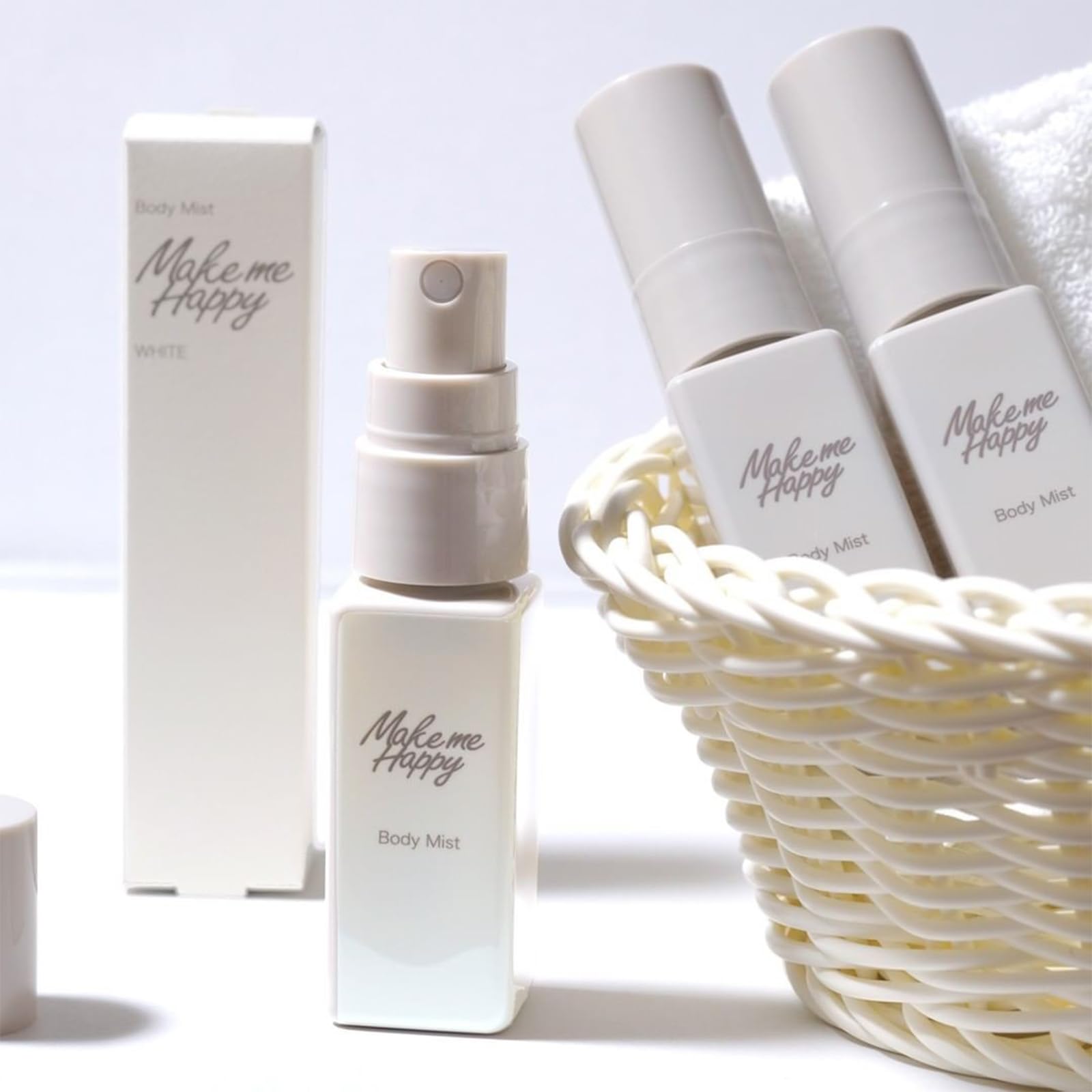 Amazon.co.jp: キャンメイク メイクミーハッピー ボディミスト WHITE