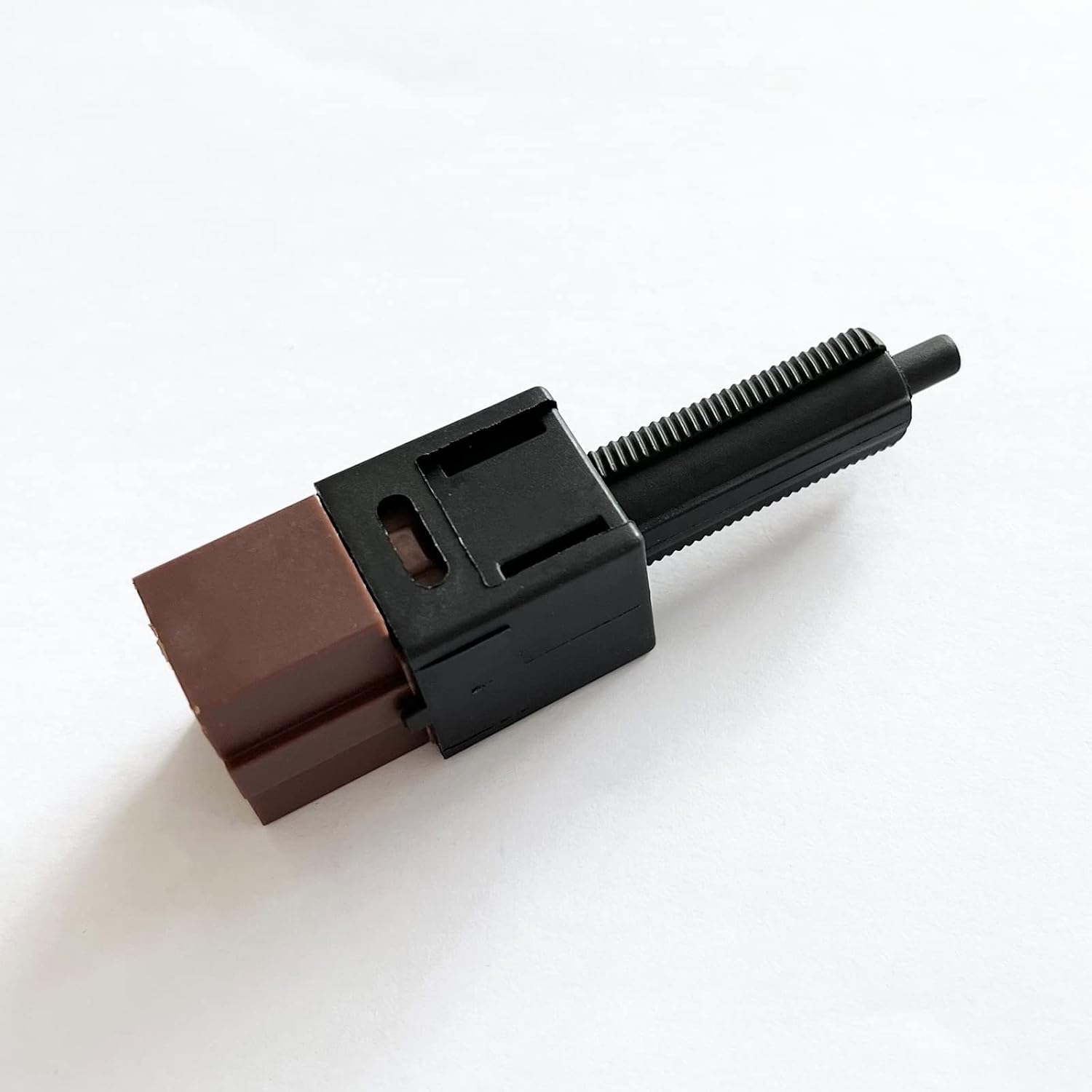Cruise Control Cutout Switch 25300-AT300 for Nissan Xterra Murano 2007-2009 25300-4M400