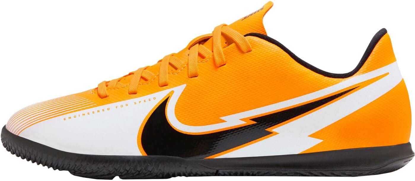 NIKE Unisex Legend 8 Club IcFutsalschuhe