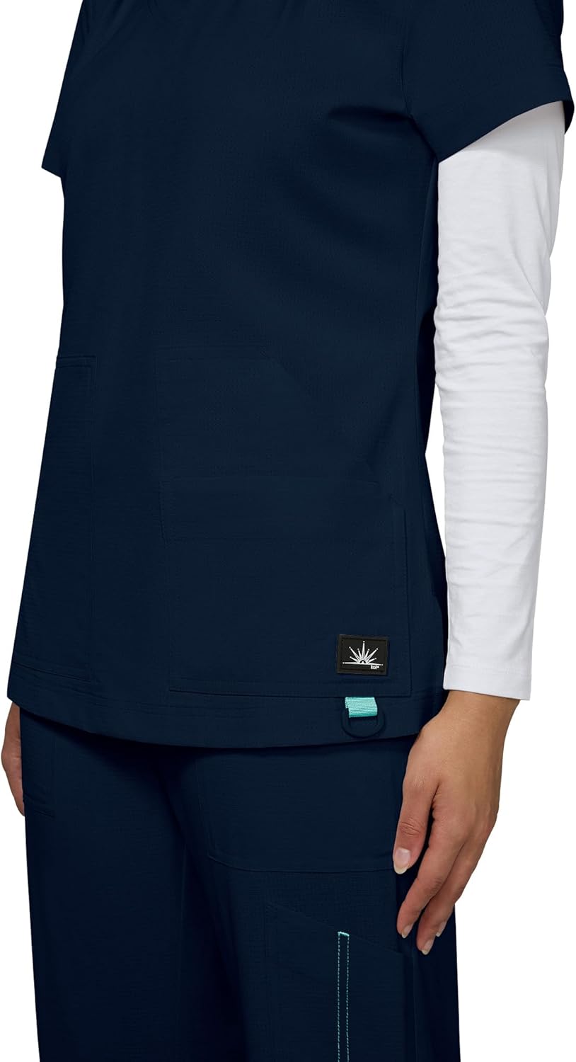 KOI Solis x Sari Women's 4-Pocket Scrub Top - Image 3