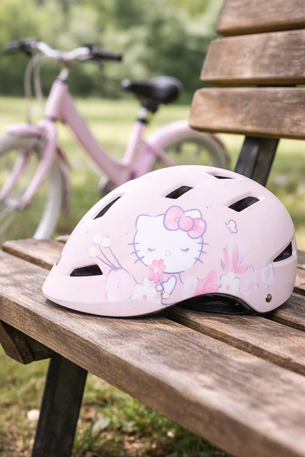 Casque de vélo Tataway Hello Kitty Street XS pour Fille 48-52 cm, modèle Skate avec Roue réglable et Certification en 1078