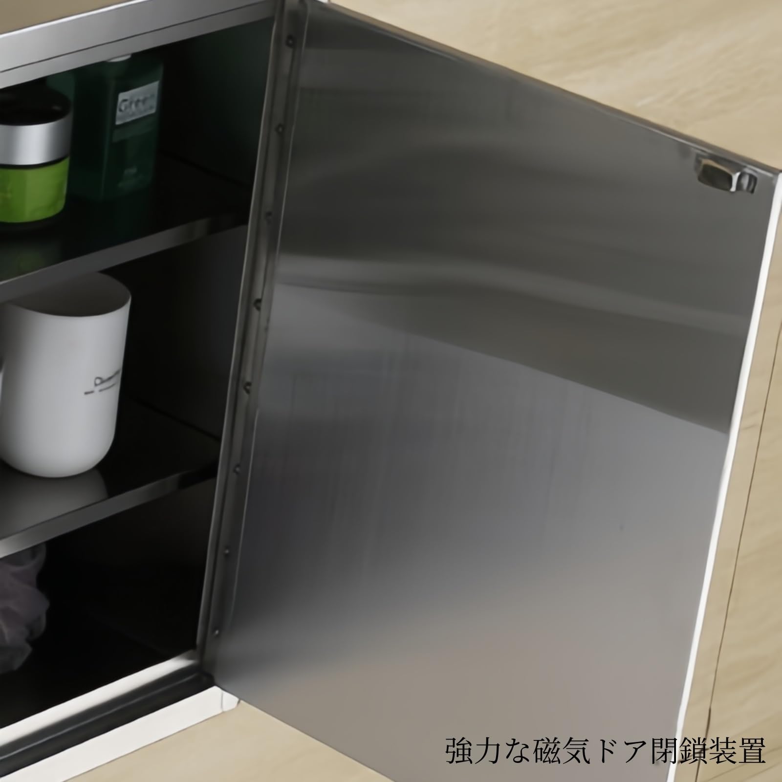 SINKOステンレス製壁掛け収納キャビネット Amazon｜洗面台 収納 トイレ 収納棚 壁掛け棚 ステンレス 壁付け 棚