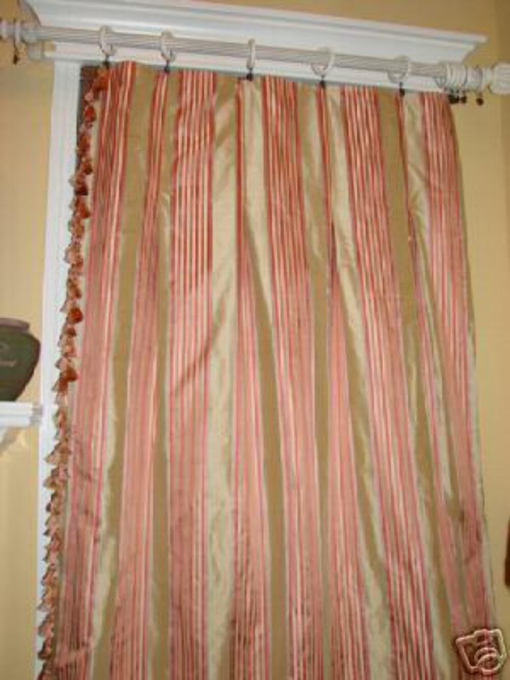 Rideaux Dupioni sur mesure occultants légers rayures satin salon