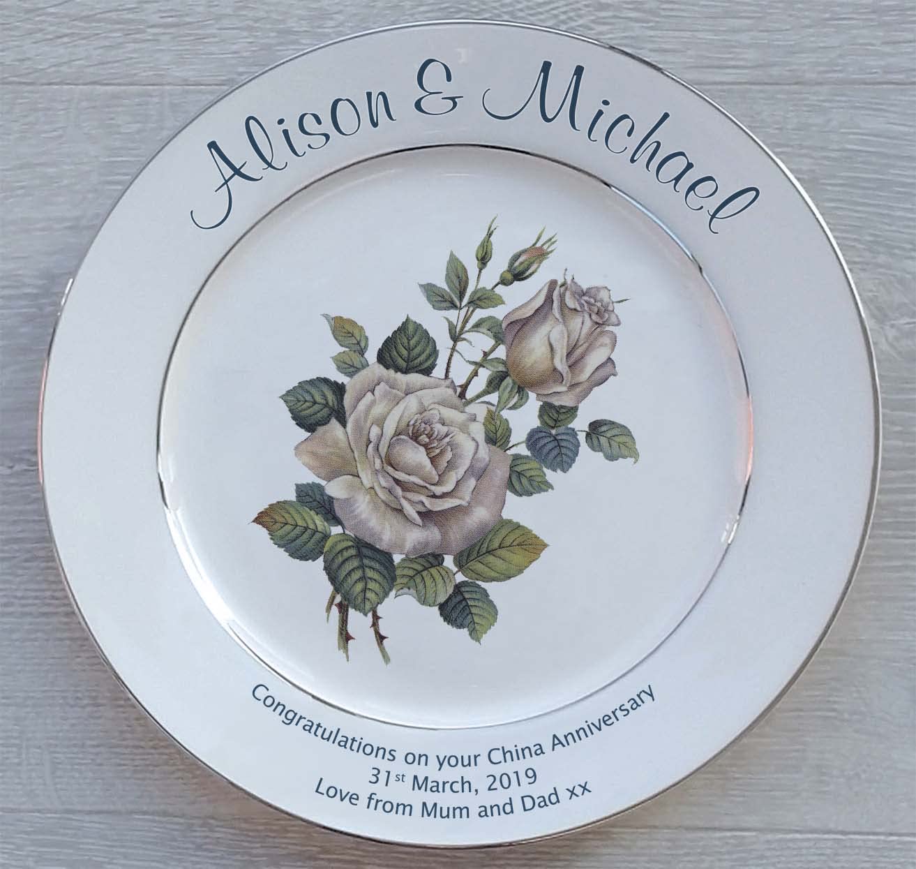 Amazon.co.jp: Personalized Bone China記念プレートfor a 20th結婚