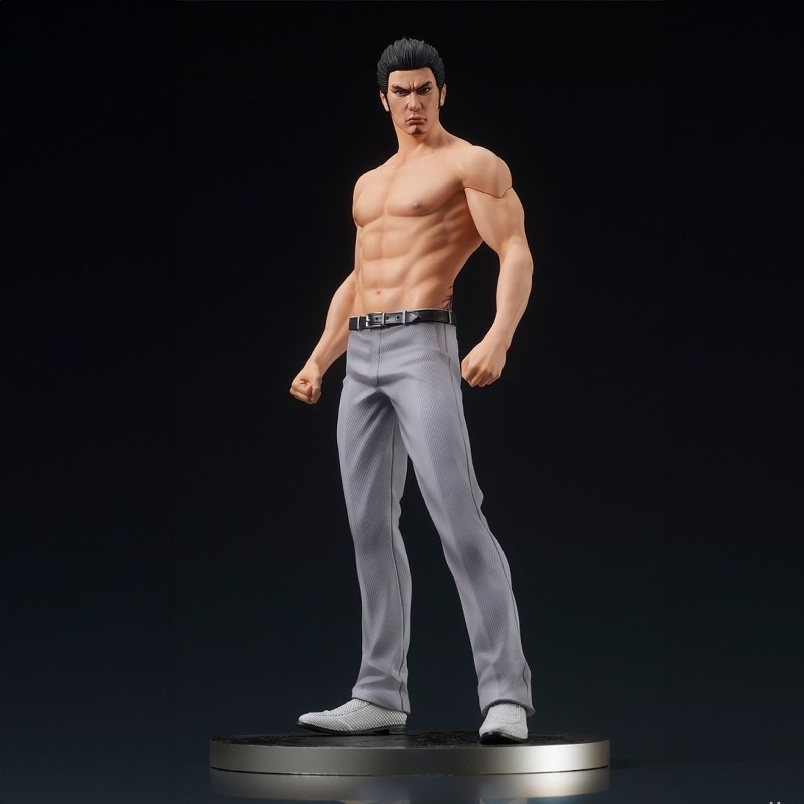 Amazon | Carzsell 桐生一馬 きりゅう かずま フィギュア 17.5cm