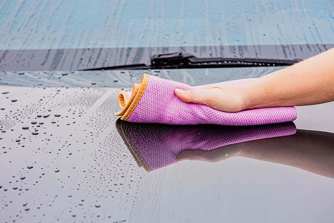 Maxshine 520GSM 3 paños de Microfibra para Limpieza de Detalles de Coche, Color Morado con Borde de Seda Amarilla, 50 x 70 cm
