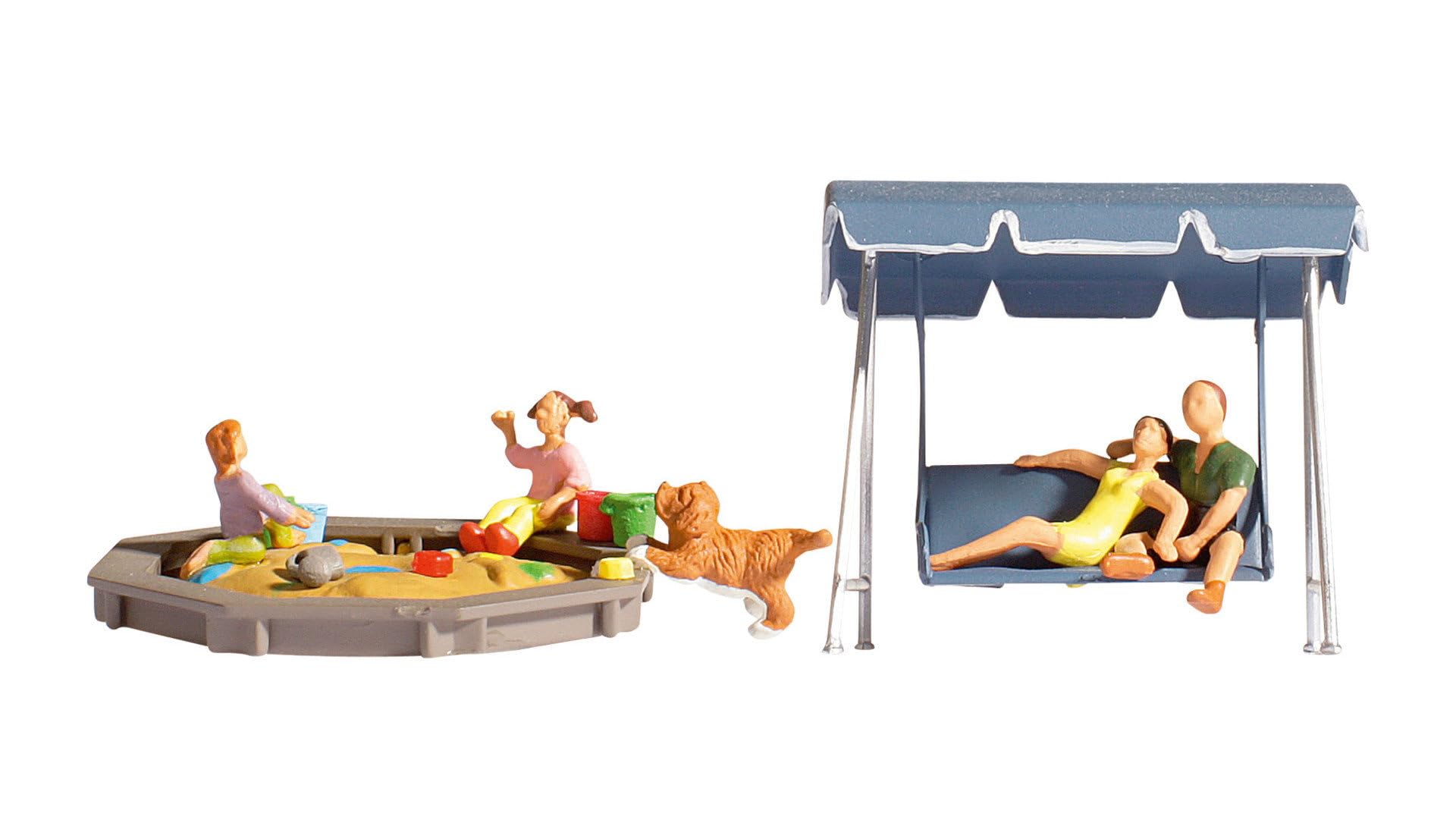 NOCH Parents (2) Children (2) Dog & Accessories Figure Set HO  Scenics 15590