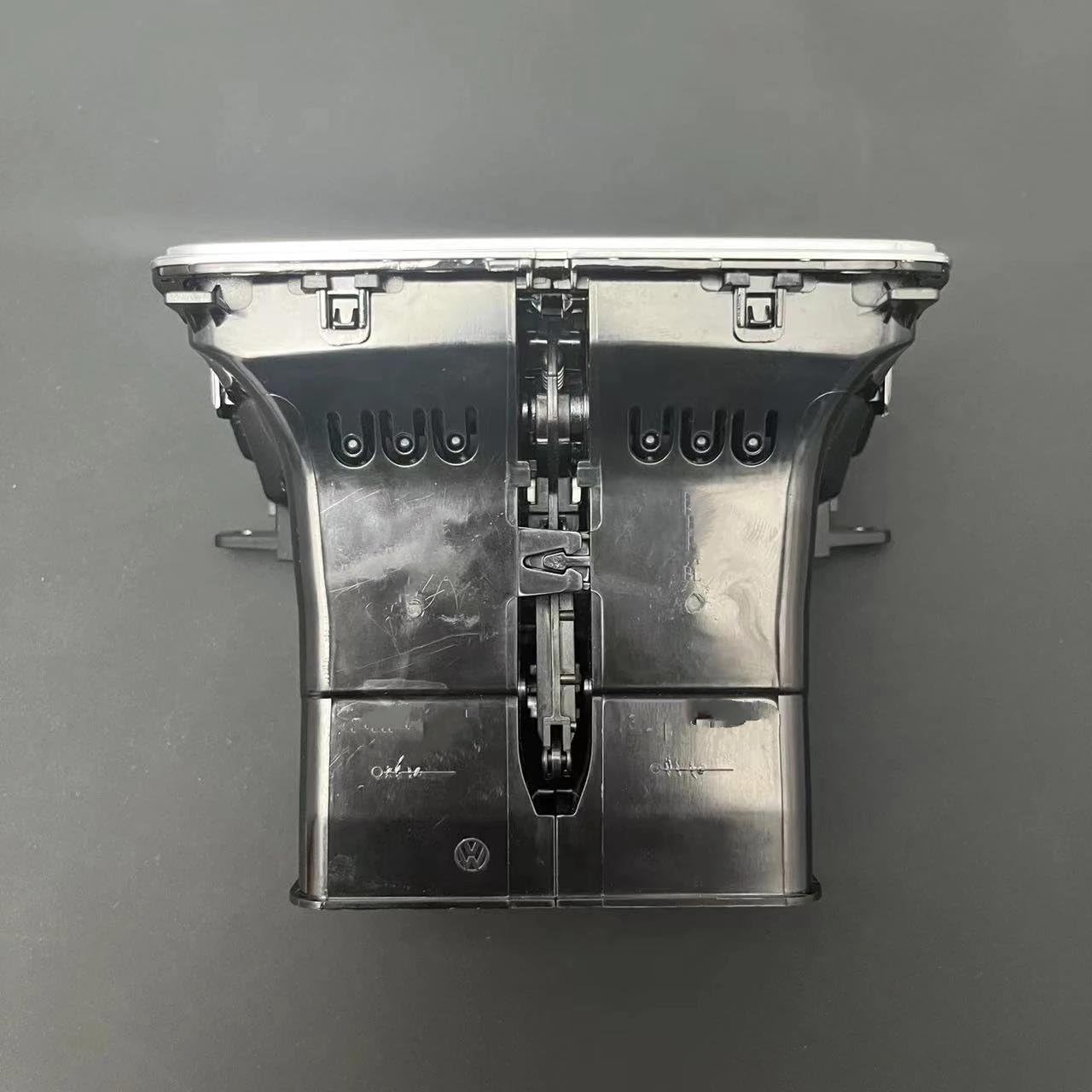 per VW per Passat B7 2012-2015 3C0819203B 3AD819203E Bracciolo Centrale Posteriore Console Bocchetta di Ventilazione Gruppo Bocchetta di Uscita Bocchette dell'Aria Condizionata Auto