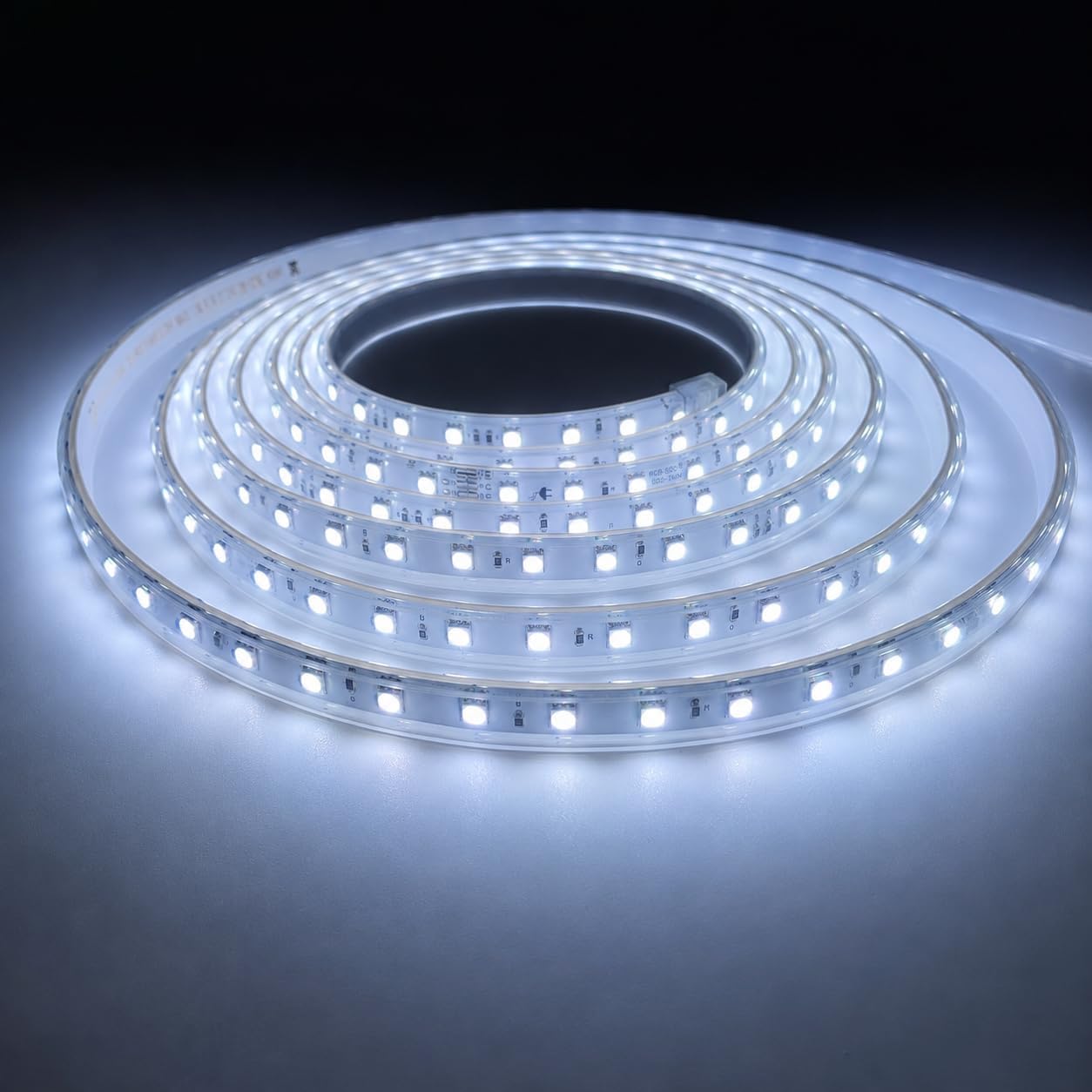 ONSSI Tiras LED 220V RGB Multicolor 15M, IP65, SMD5050, 60 LED/m, con Controlador Bluetooth, Control por APP y Mando a Distancia