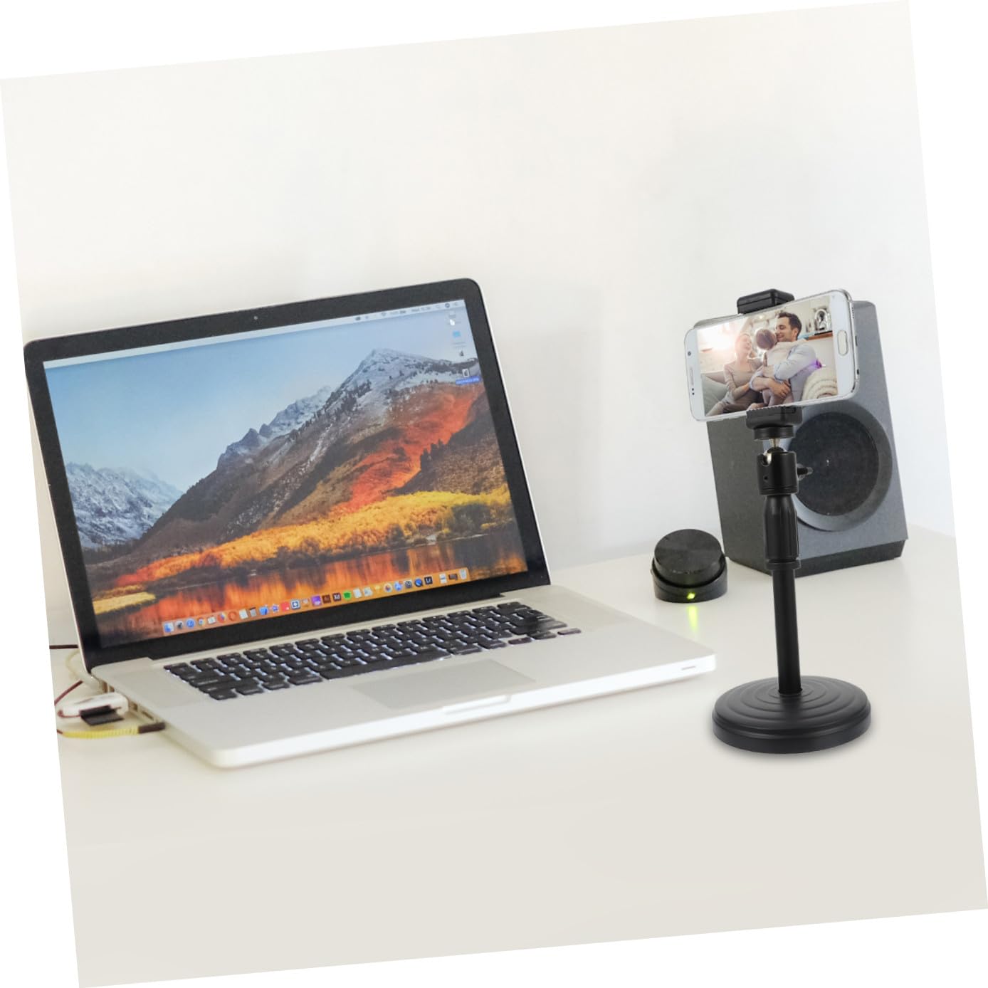 Soporte Teléfono Ajustable de Escritorio con y Ángulo Regulables para Smartphone para Streaming y Grabación de Videos