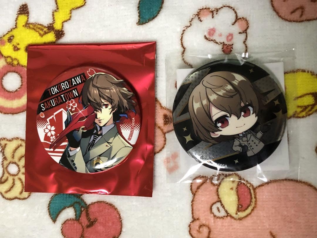 ⑤ペルソナ5　アニメイトカフェ　缶バッジ　明智 吾郎　コラボ ペルソナ】明智吾郎 セガコラボカフェ 缶バッジ - メルカリ