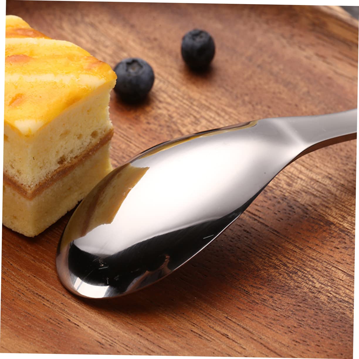 LALADEFIEE 8Pcs Stainless Steel Soup Spoon Thickened Table Spoons for Coffee Tea and Mixing and Stylish Kitchen Utensils for Everyday Use