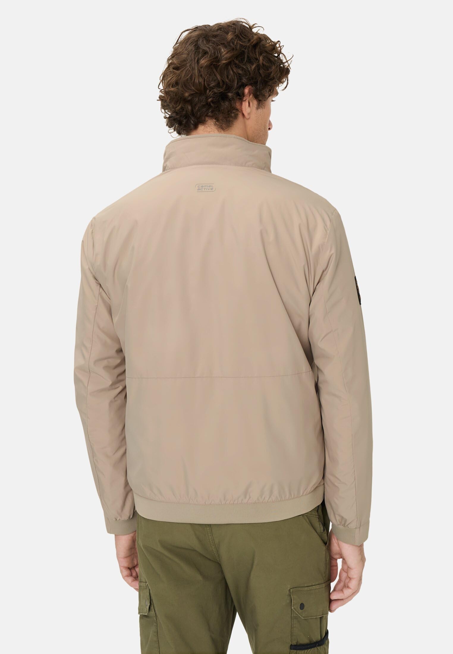 camel active Herren Blouson mit Innenfutter | Wasserabweisende Jacke mit praktischen Taschen im Regular Fit - vollständig gefüttert und pflegeleicht