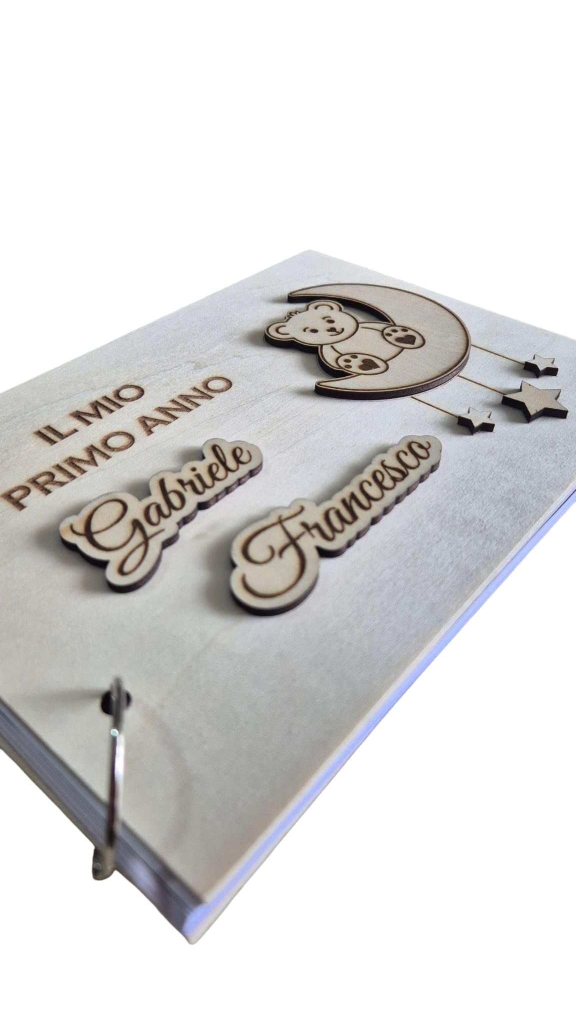 Album Foto Neonato "Il Mio Primo Anno" in Legno – Diario Nascita con Dettagli 3D a Rilievo e Pagina Dati – Idea Regalo Battesimo e Nascita – Design Orsetto sulla Luna