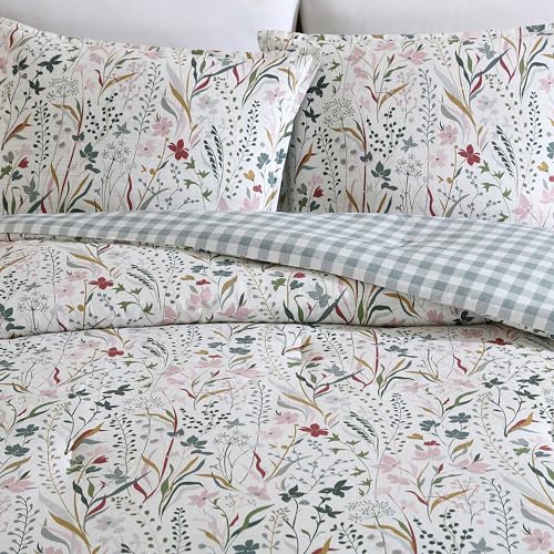 Image of Eddie Bauer - King Comforter Set, Reversible Cotton Bedding with Matching Shams, Classic Floral Home Decor with Plaid Reverse (Woodland Forest Grey, King)