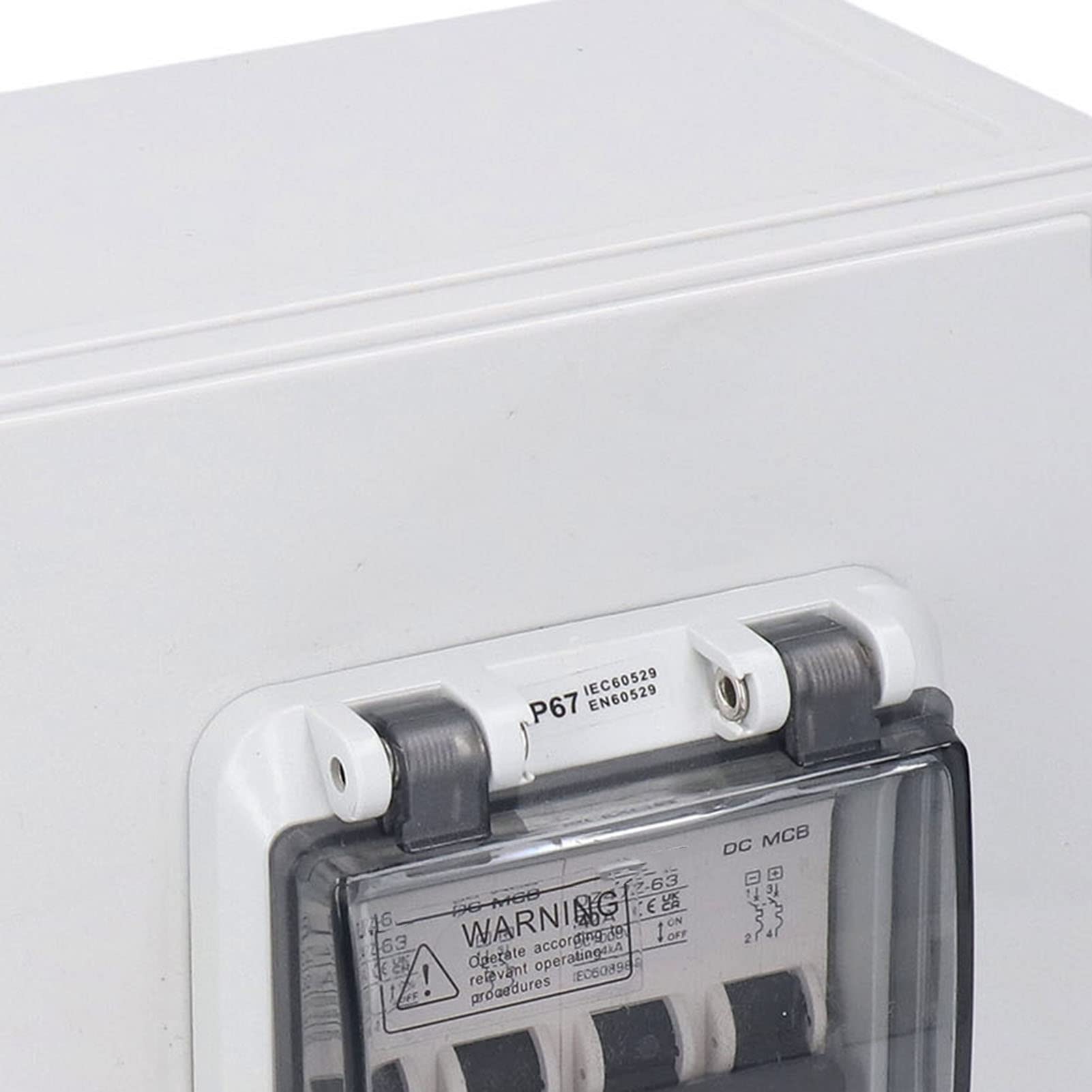 Skrzynka przyłączeniowa PV IP67 Skrzynka przyłączeniowa solarna z 2 szt. Wyłącznikiem automatycznym 2P 40A DC
