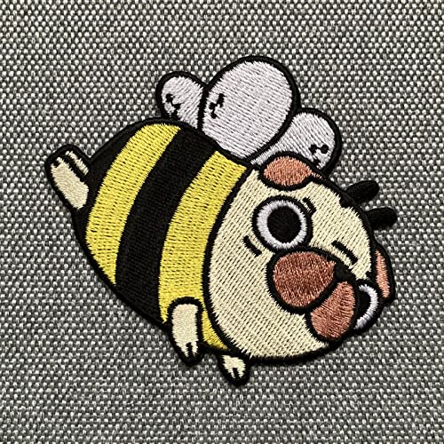 Urbanski Patch Süßer Mops Hund in Bienenkostüm zum Aufbügeln 6,3 x 7,7 cm | Aufnäher Applikation Bügelbild