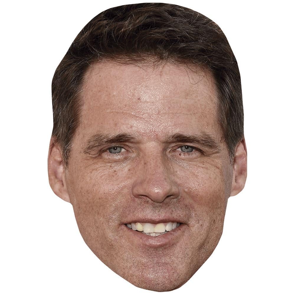 Ben Browder (Smile) Big Head. Larger than life mask.