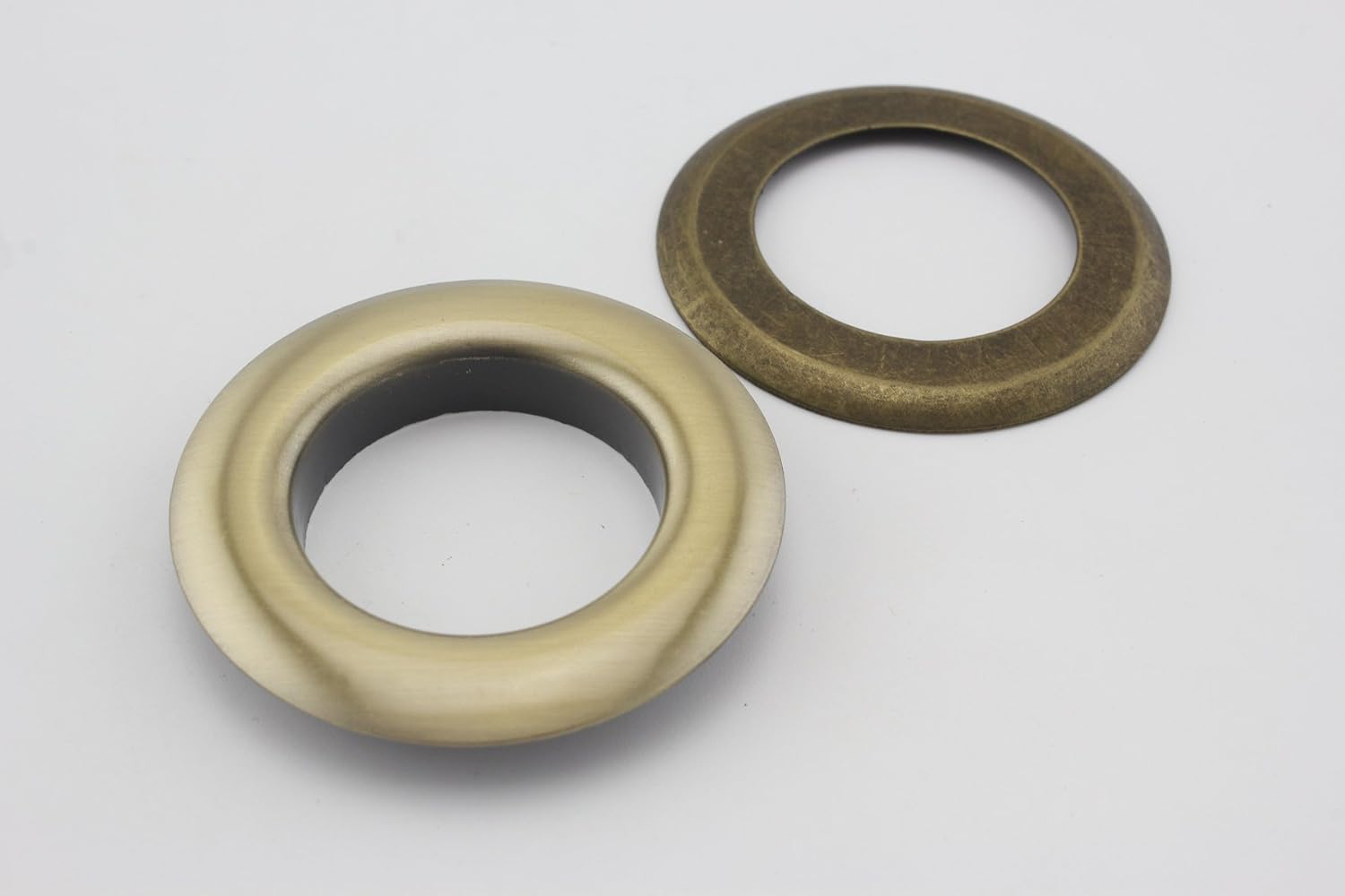 3dancraftit Iron Round Eyelets Grommets and washers for Leather Purse Shoe Paper DIY Crafts Inner Size 1 3/16 Inches / 30mm Anti Bronze M46