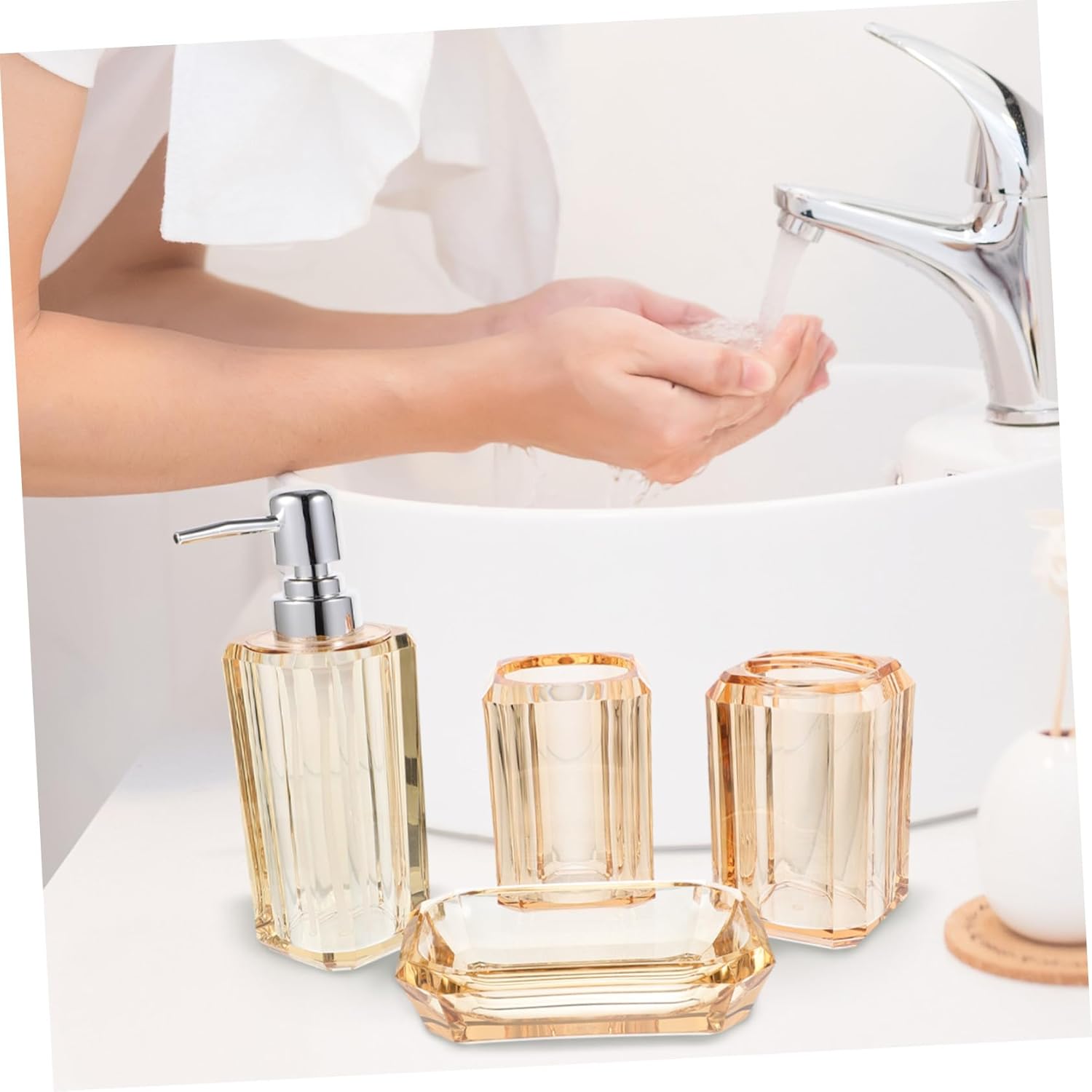 Transparent Acrylic Bathroom Accessories Set Elegant Gold Portable Travel Soap Dispenser with Pump Toothbrush Holder Soap Dish Toothbrush Cup for Residential and Hospitality