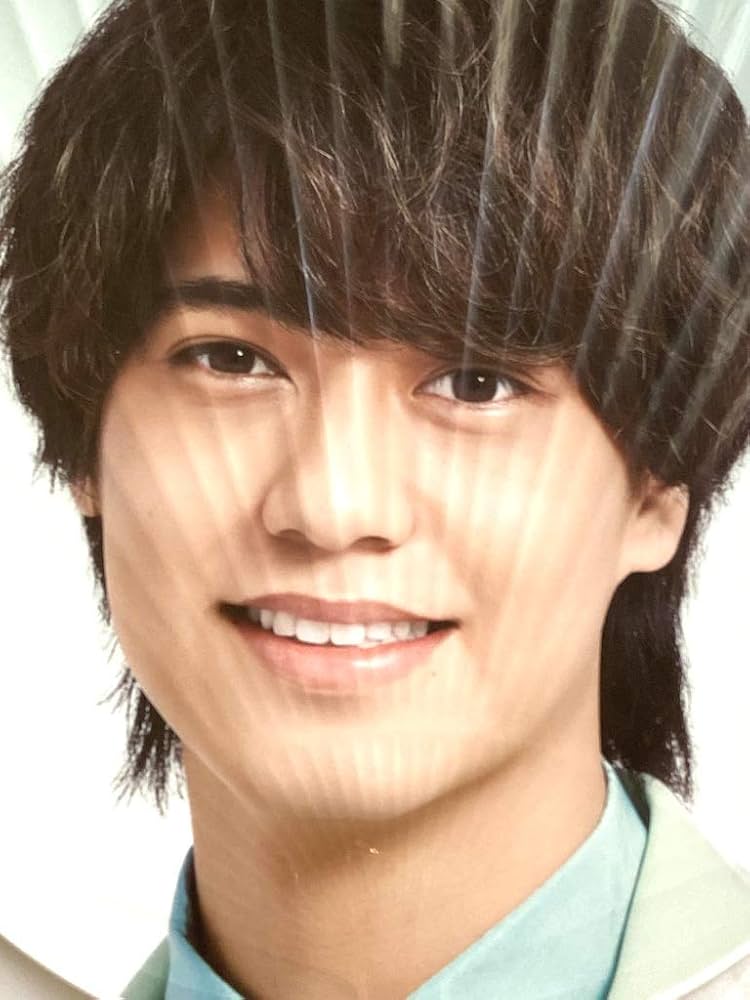 Amazon | King & Prince 【 ジャンボうちわ( 髙橋海人