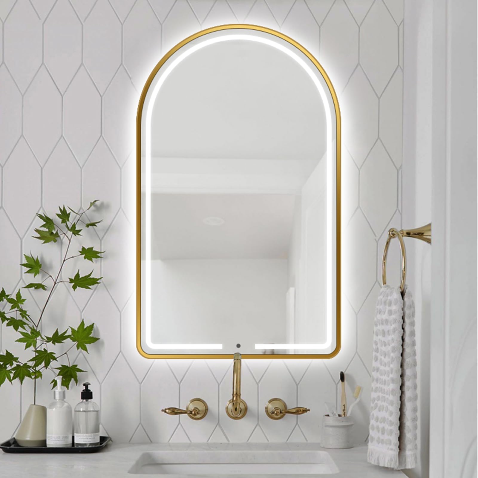 Miroir LED en forme d'arche mural 40x70 cm avec cadre en métal noir pour salle de bain moderne