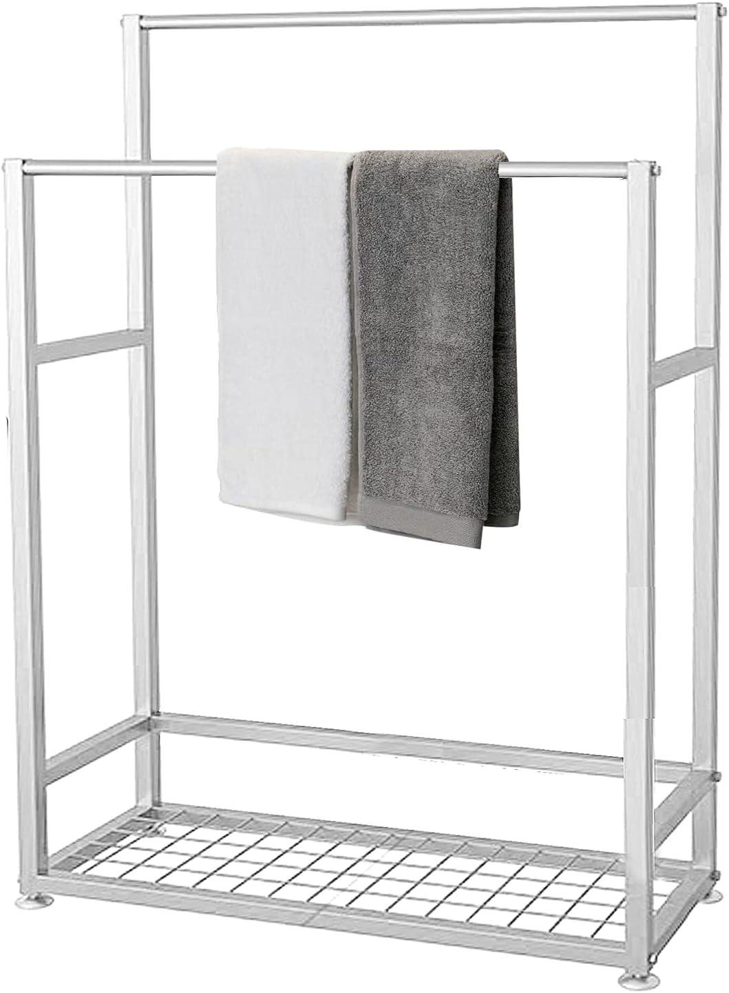 Porte-serviettes blanc avec étagère pour optimiser la salle de bain