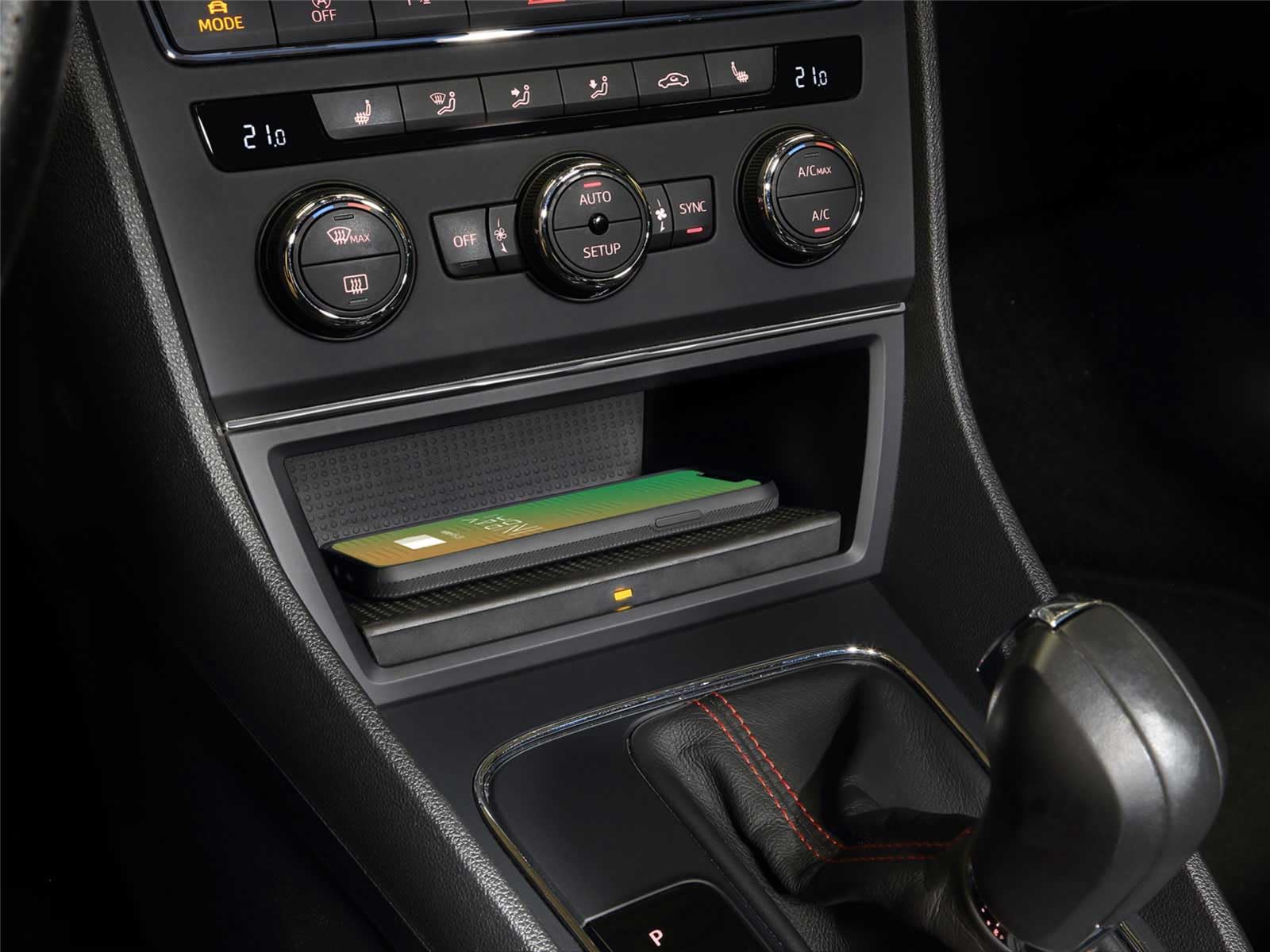 INBAY Uchwyt samochodowy na telefon komórkowy, 10 W, indukcyjny/bezprzewodowy, pasuje do Seat Leon (5F) 11/2012-12/2016 - uchwyt samochodowy akcesoria do wnętrza - Qi