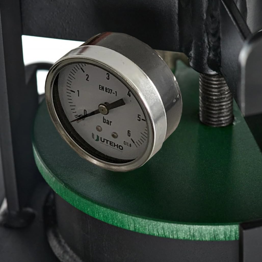 Electric Universal Autoclave CHE-24E 30L