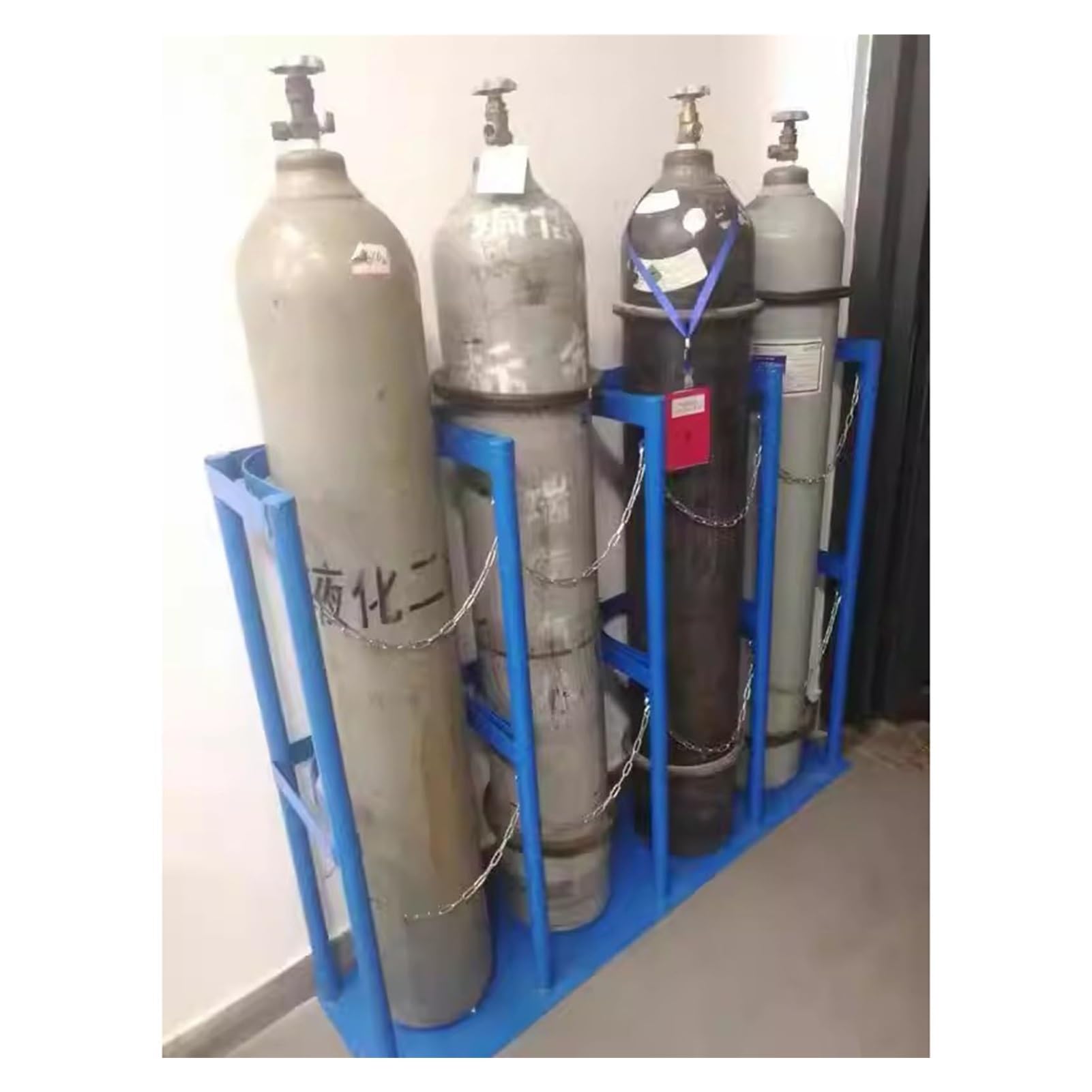 GHHVFEC Oxygen cylinder rack,Oxygen Tank Holder Carrier for 40L Gas Cylinder, 100cm Tall Storage Rack with Adjustable Chain & Pre-drilled Holes, Heavy-Duty Oxygen Cylinder Shelf (45.3x11.8