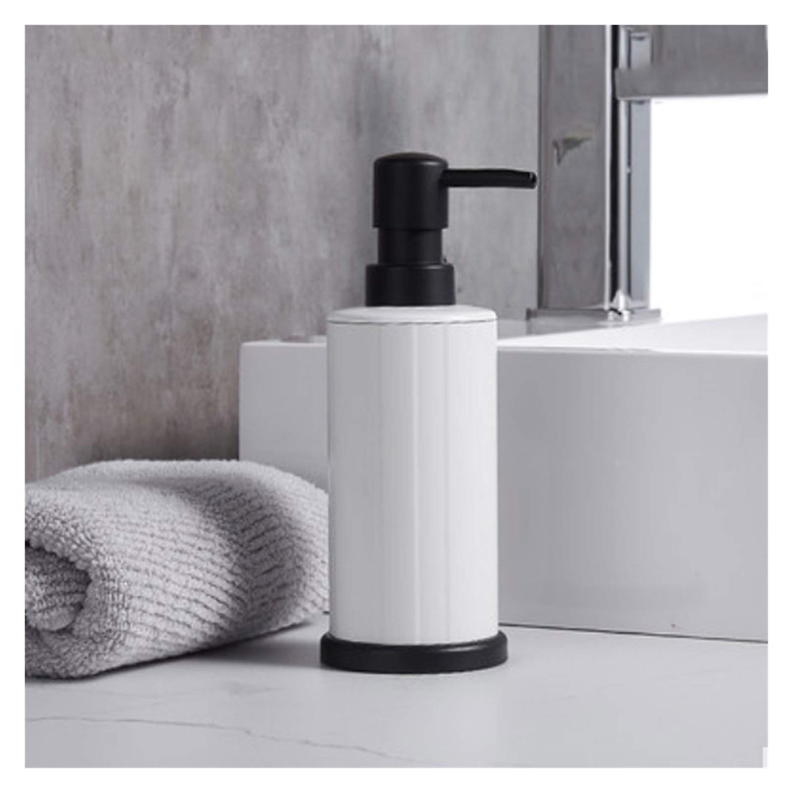 Seifenspender aus Kunststoff, manuelle Verteilerpumpe Desktop-Seifenpumpe für Küche und Bad (250 ml, 8,4 oz/500 ml, 16,9 oz) Seifenspender