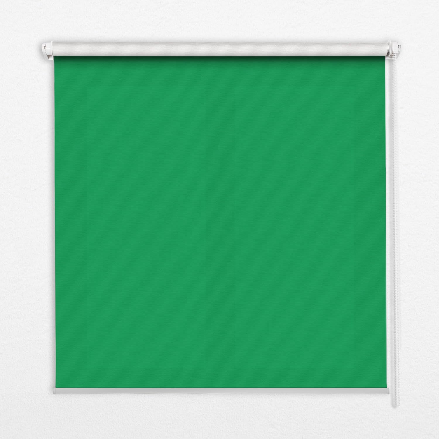 Store enrouleur occultante de qualité Tulup vert 60x180cm