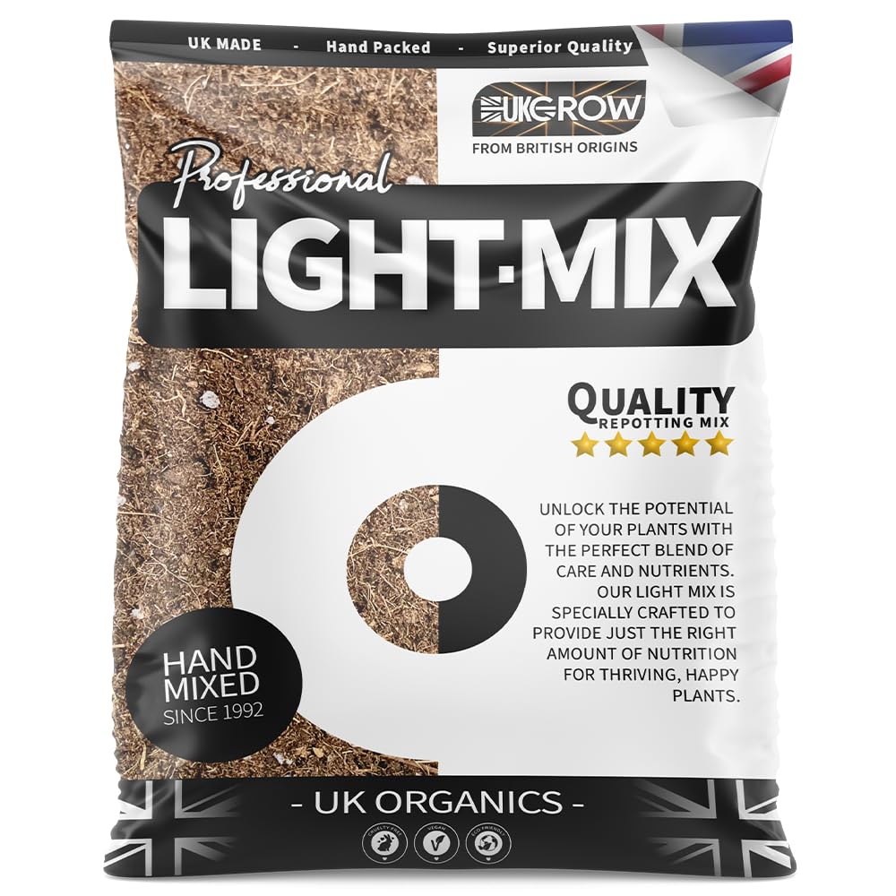 UKGROW All Mix Soil - 100% Natural Organic Potting Soil for Healthy Plants - Nutrient-Rich Compost for Indoor & Outdoor Gardening - Ideal for Vegetables, Flowers, Herbs, & More (1 Litre)